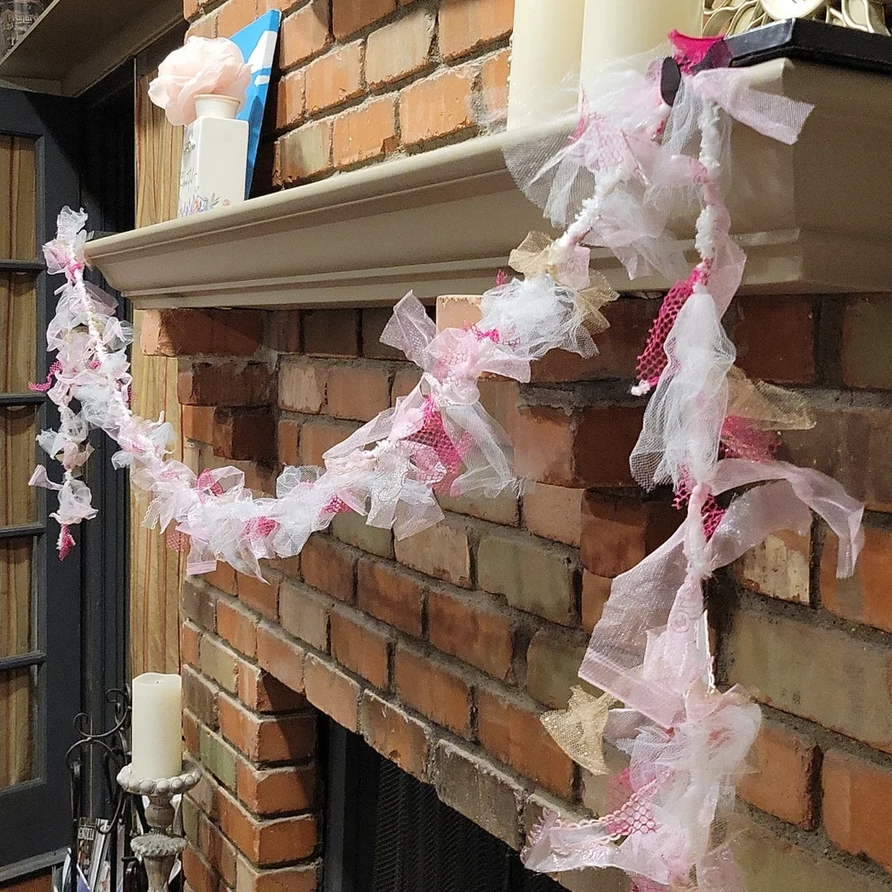 Shabby Chic Garland with Hot Pink, Pink, Gold and Pink Glitter